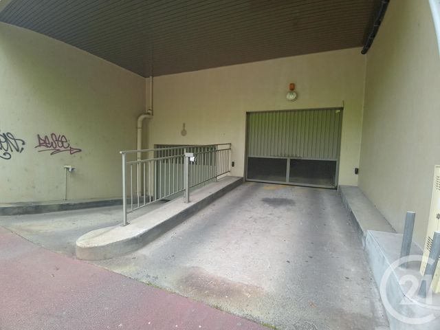 Parking à louer - 13,32 m2 - Limoges - 87 - LIMOUSIN